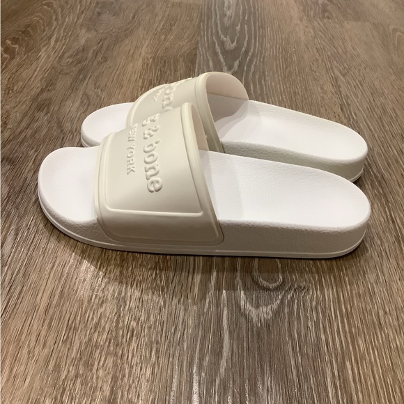 NIB, CUTE** - Rag & Bone Women's Pool Slides $125 MSRP | OFFERS WELCOME! - Picture 2 of 7